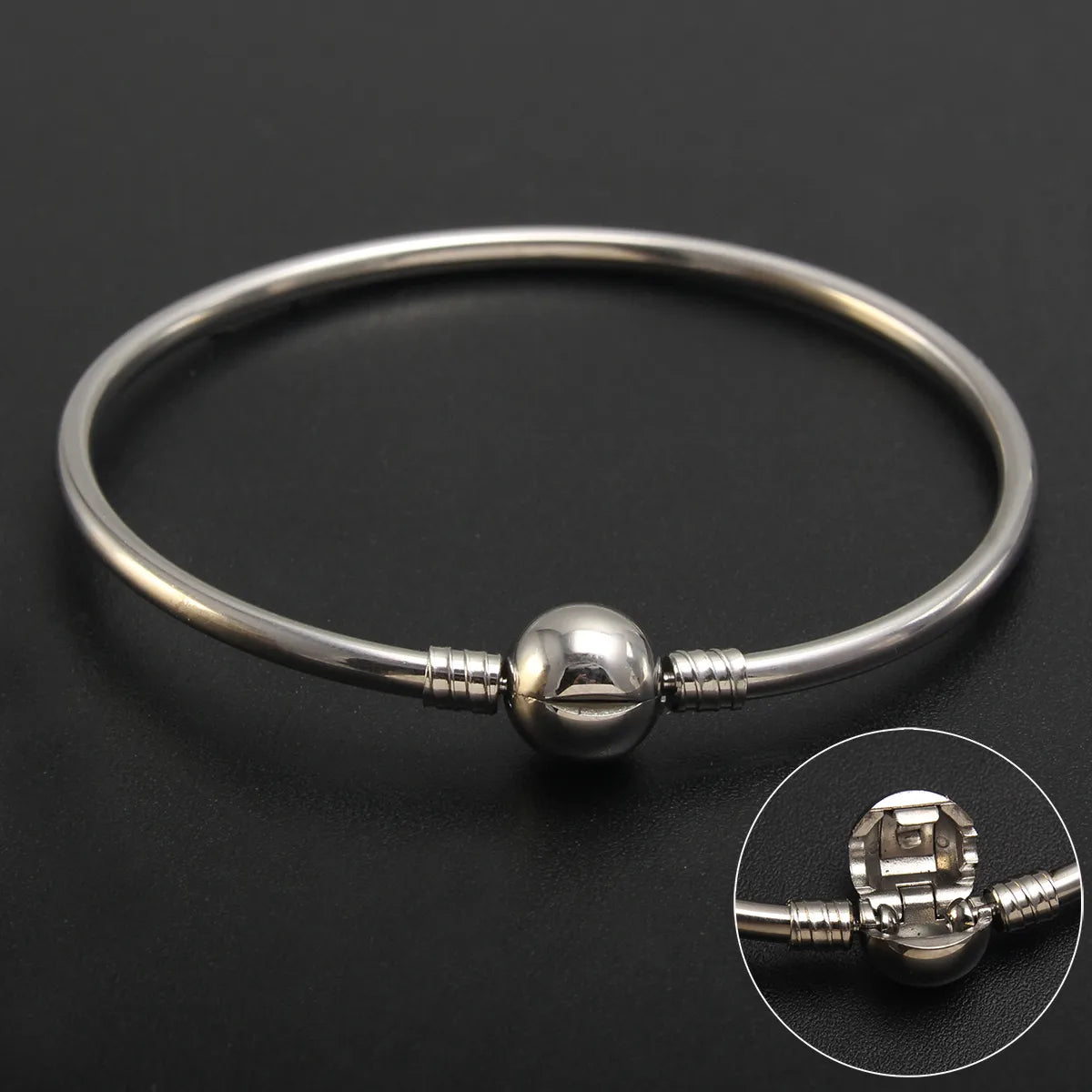 DIY Charm Bangle