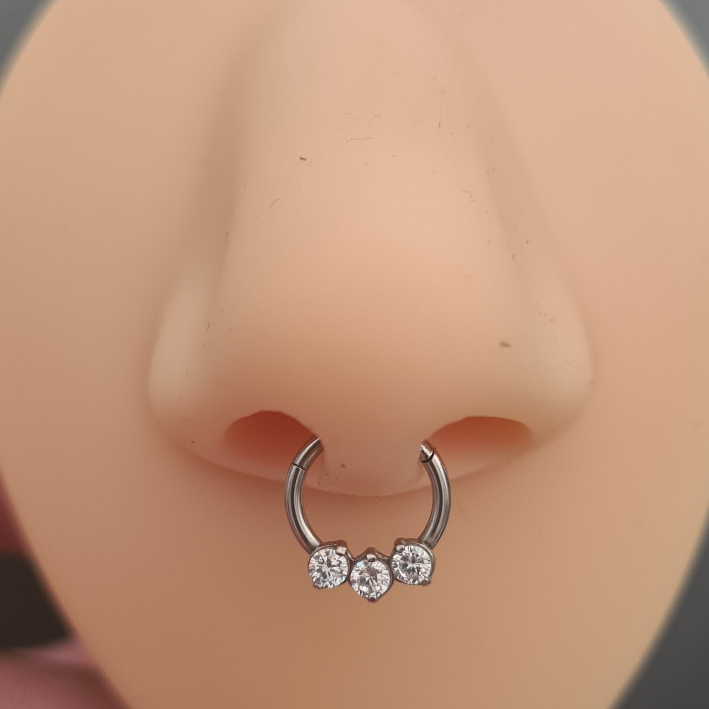 Iced | Seamless Segment Ring (1pc single)