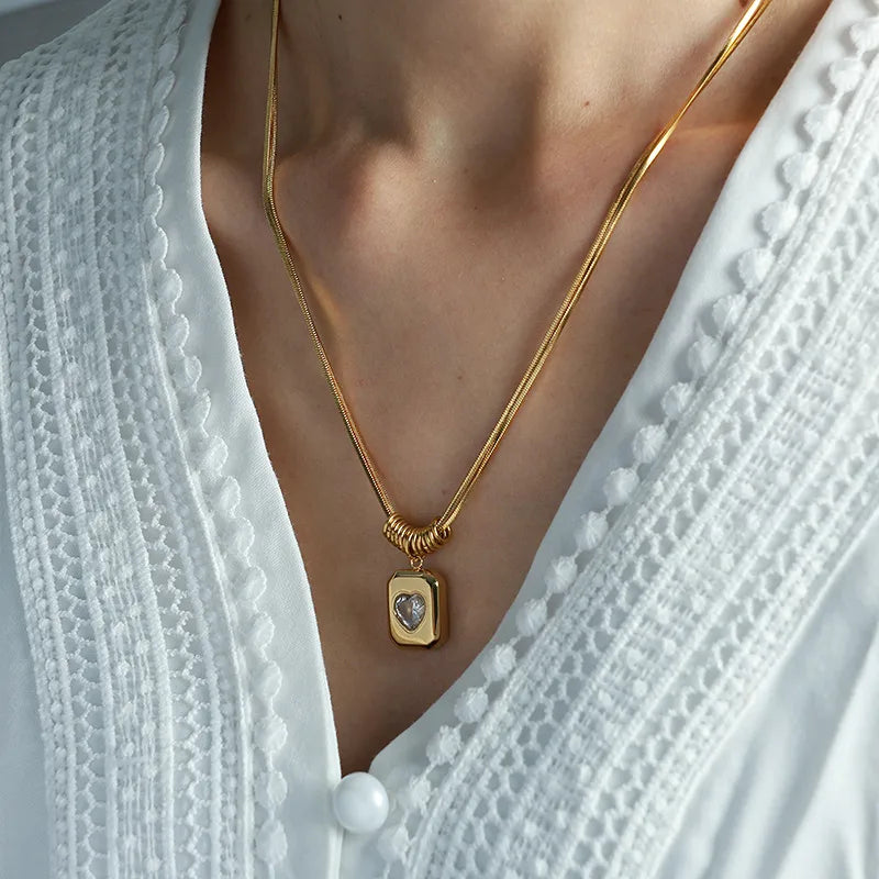 Eleanor Long Necklace