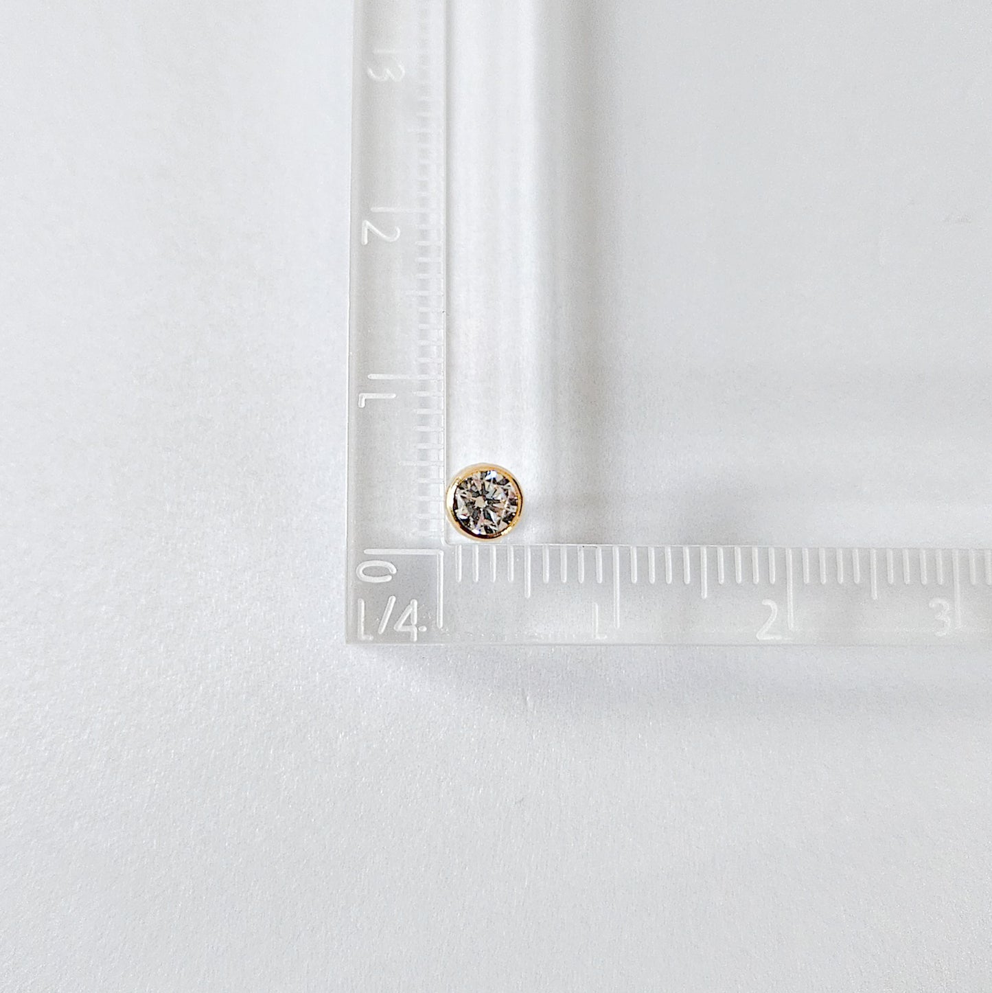 9k Solid Gold CZ Bezel Studs
