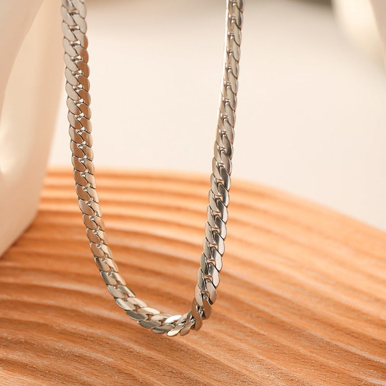 Chunky Silver Curb Necklace