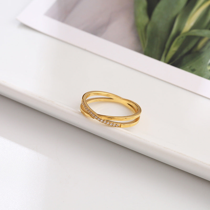 Crossover Ring