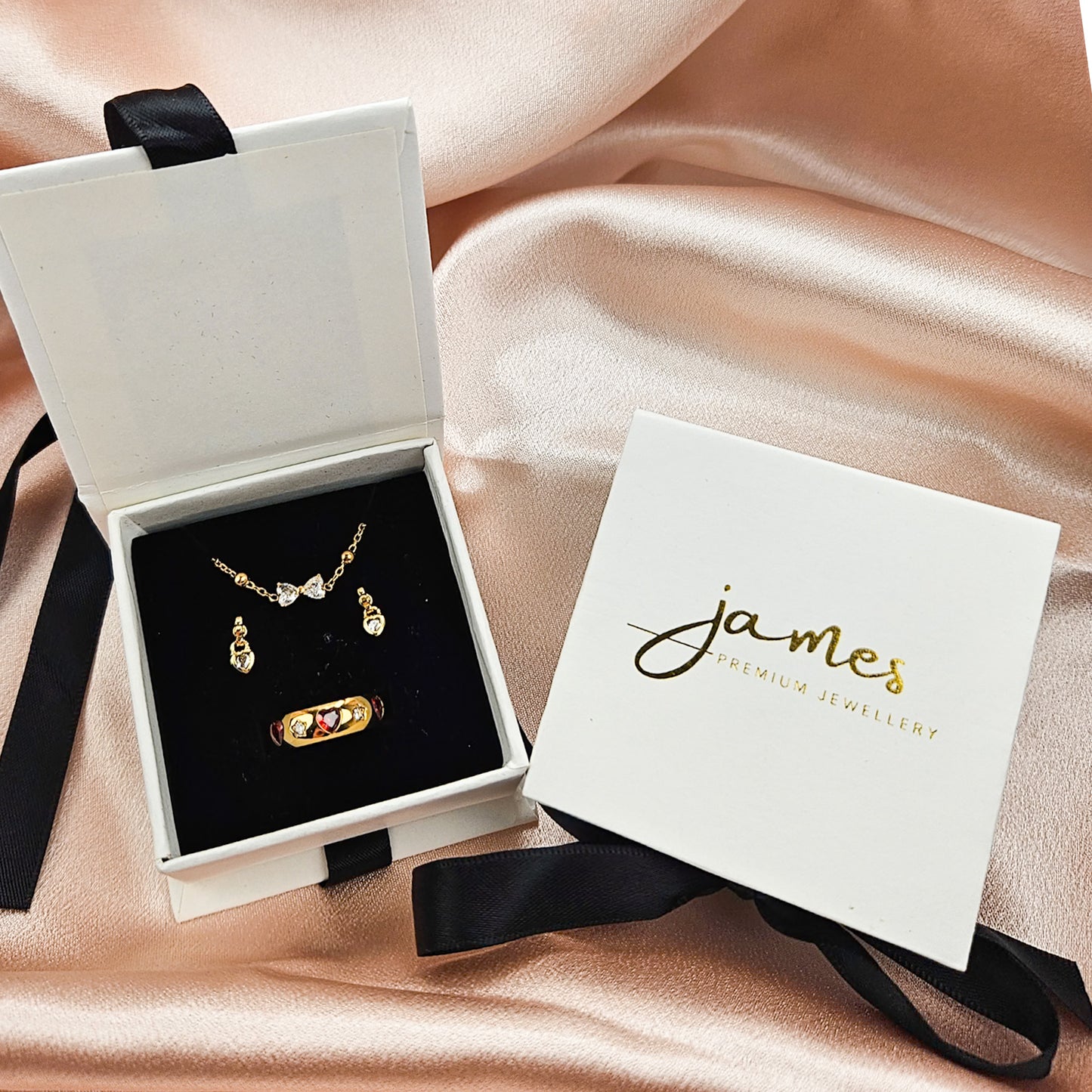James Jewellery White Box - Small