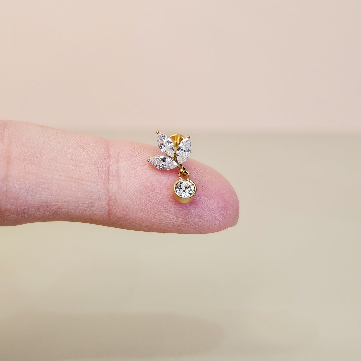 Iris | G23 Titanium Flat Back Stud
