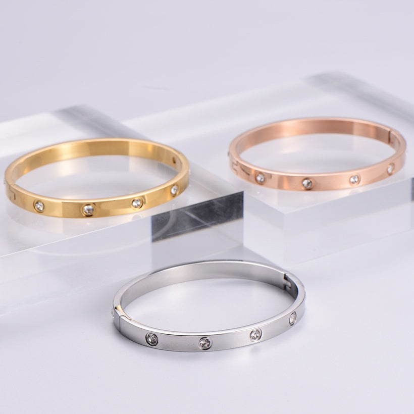 Camden Bangle | Available In 3 Colours