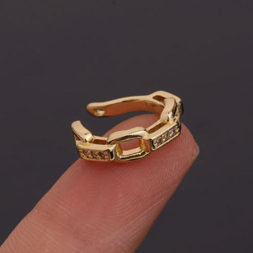 Link Ear Cuff
