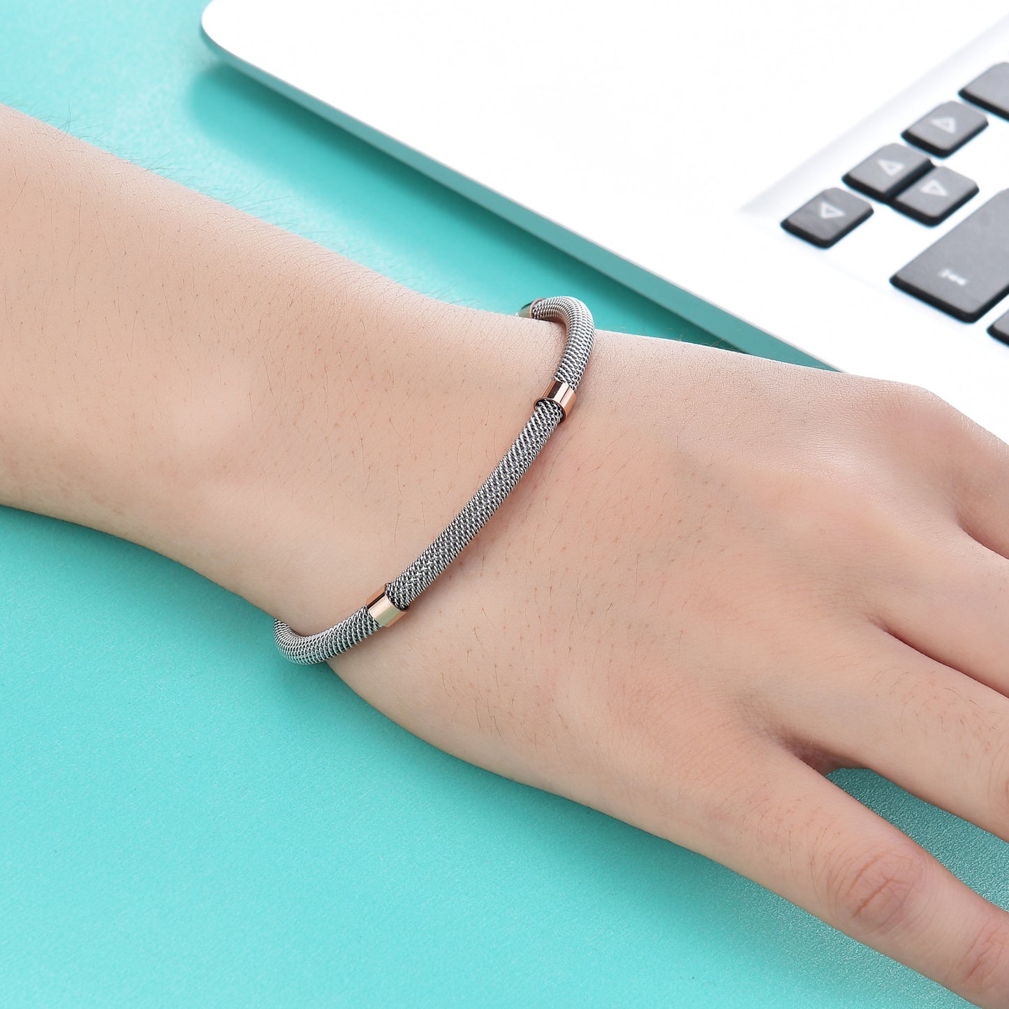 Hero Bangle