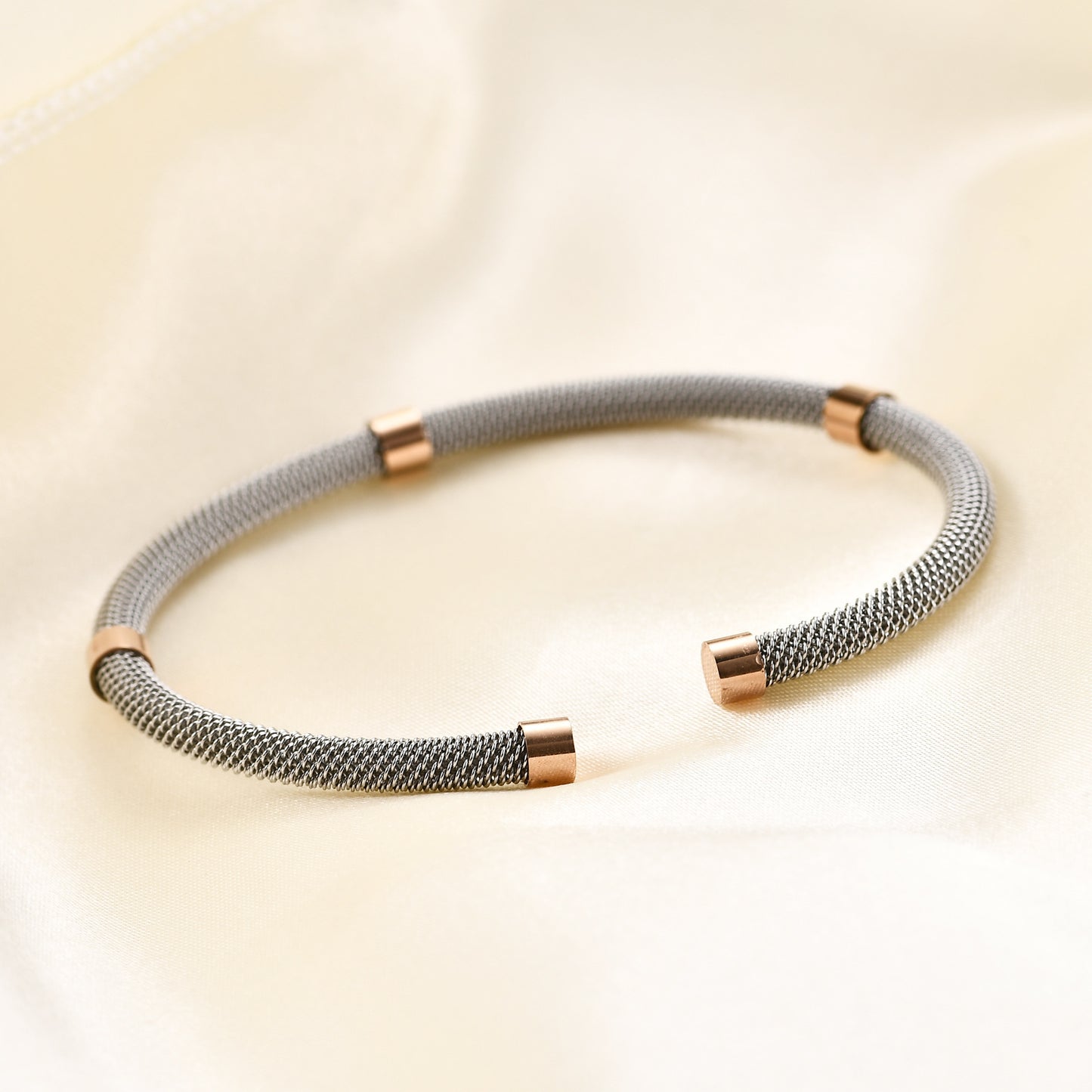 Hero Bangle