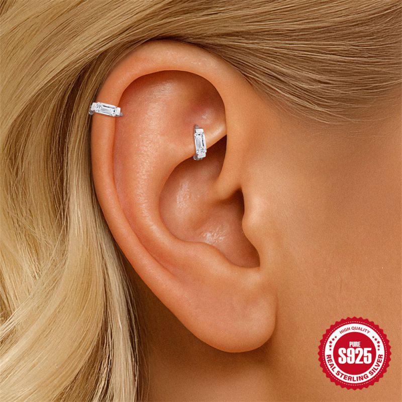 Baguette Moissanite | Sterling Silver Snuggie