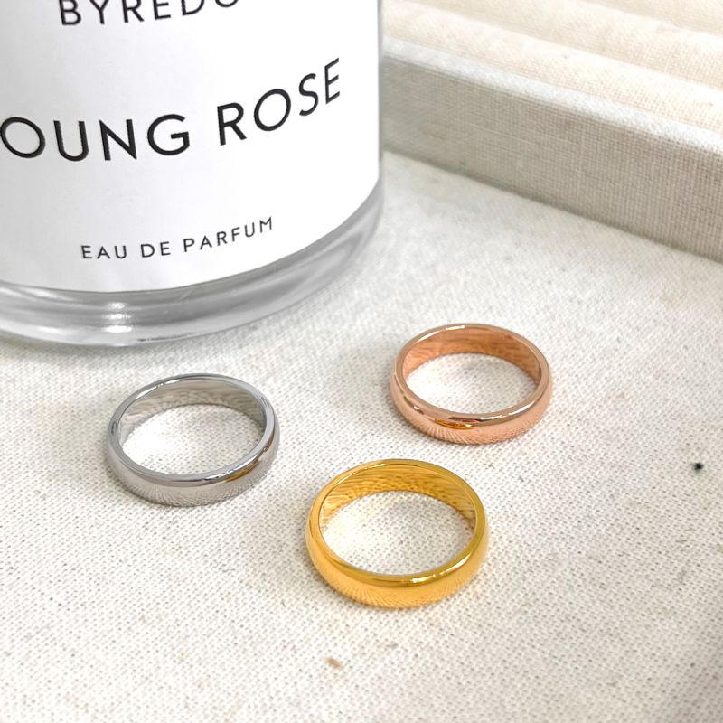Comfort Fit Wedding Ring