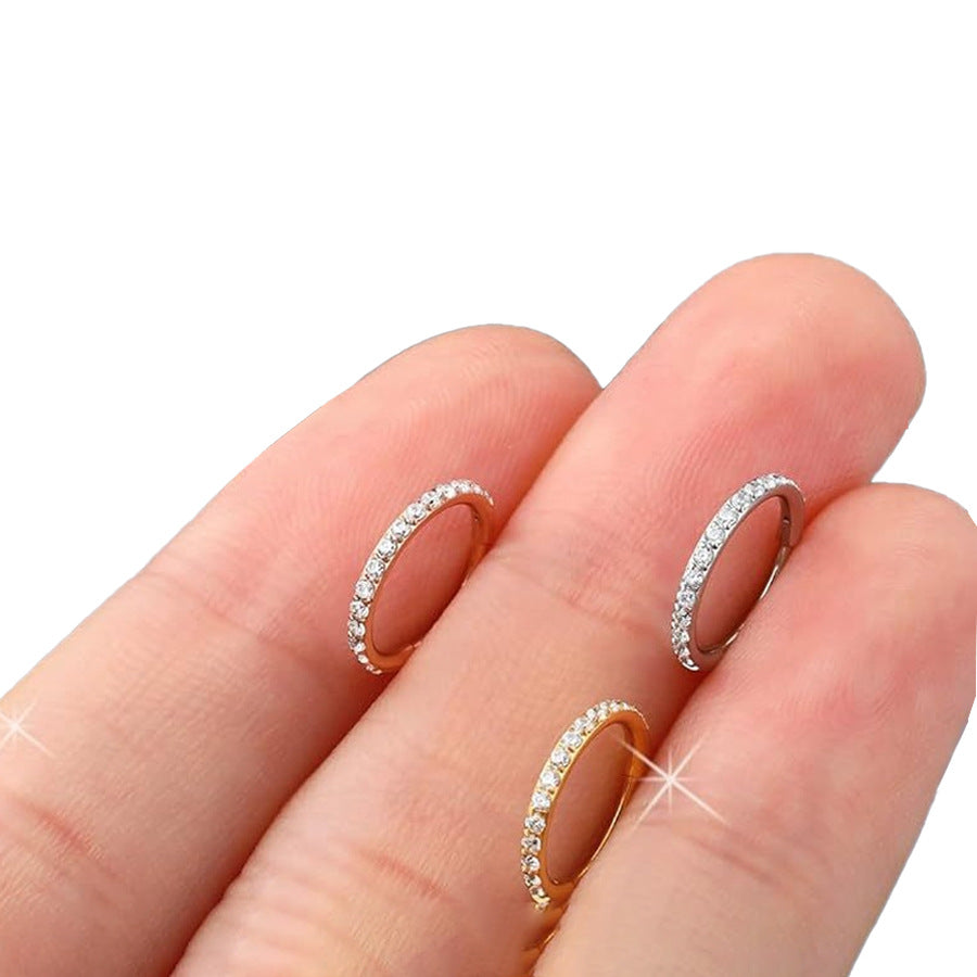 8mm CZ Luxe | Stainless Steel Clicker Ring
