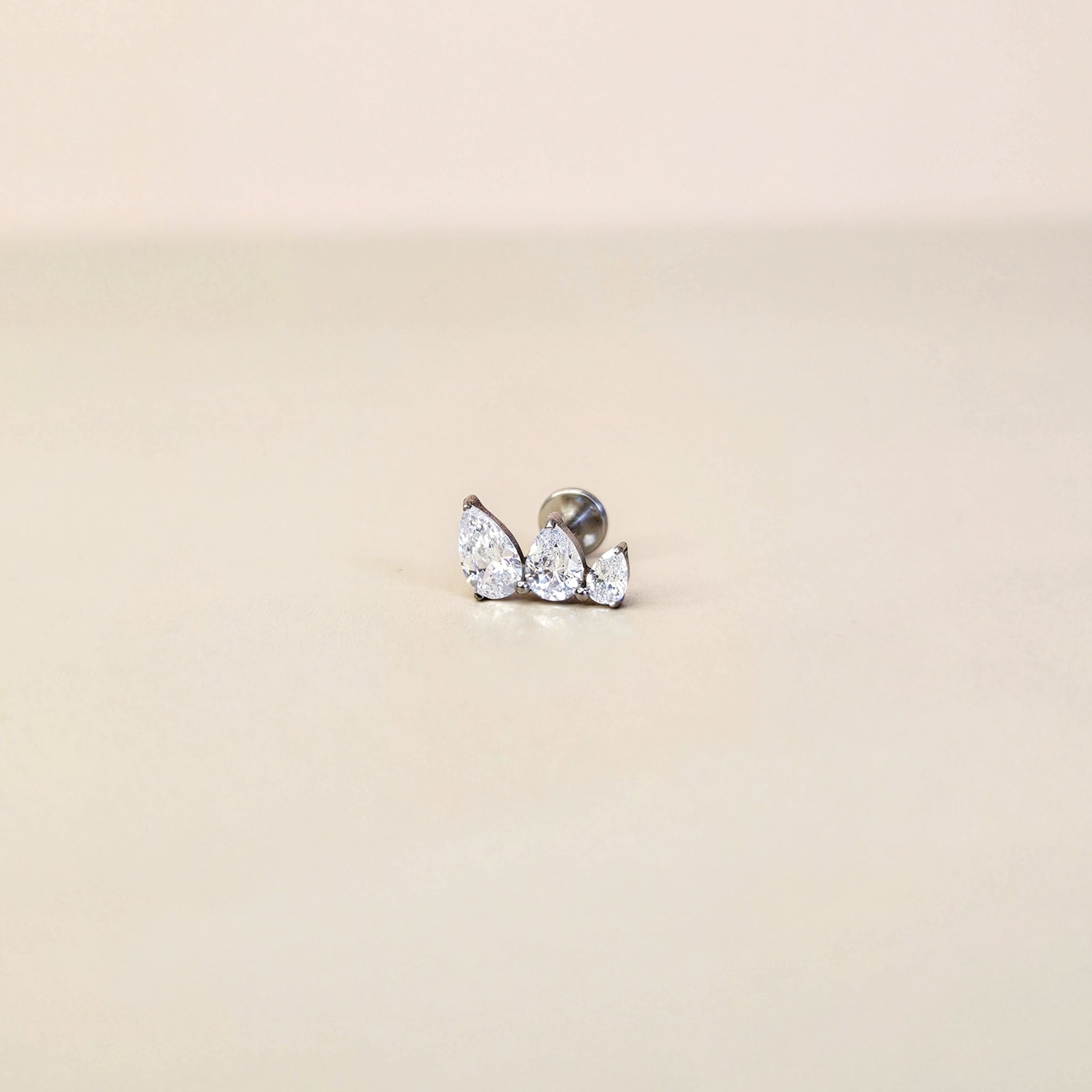 Tide | G23 Titanium Flat Back Stud