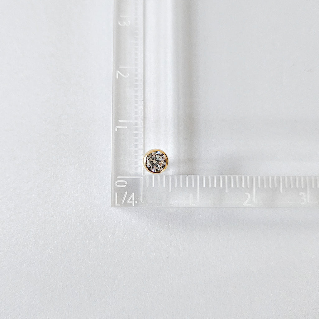 9k Solid Gold CZ Bezel Studs