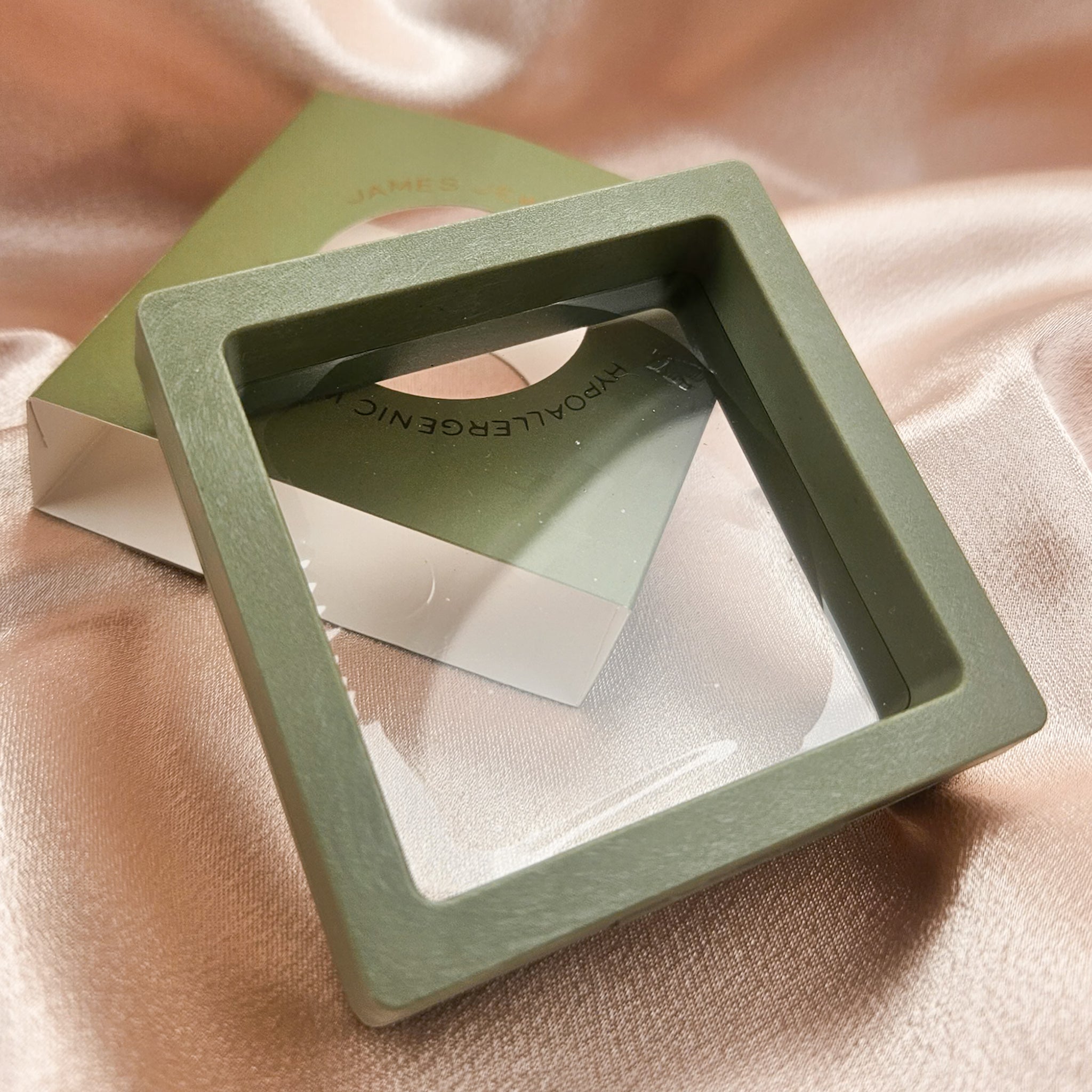 James Jewellery Suspension Box - Small