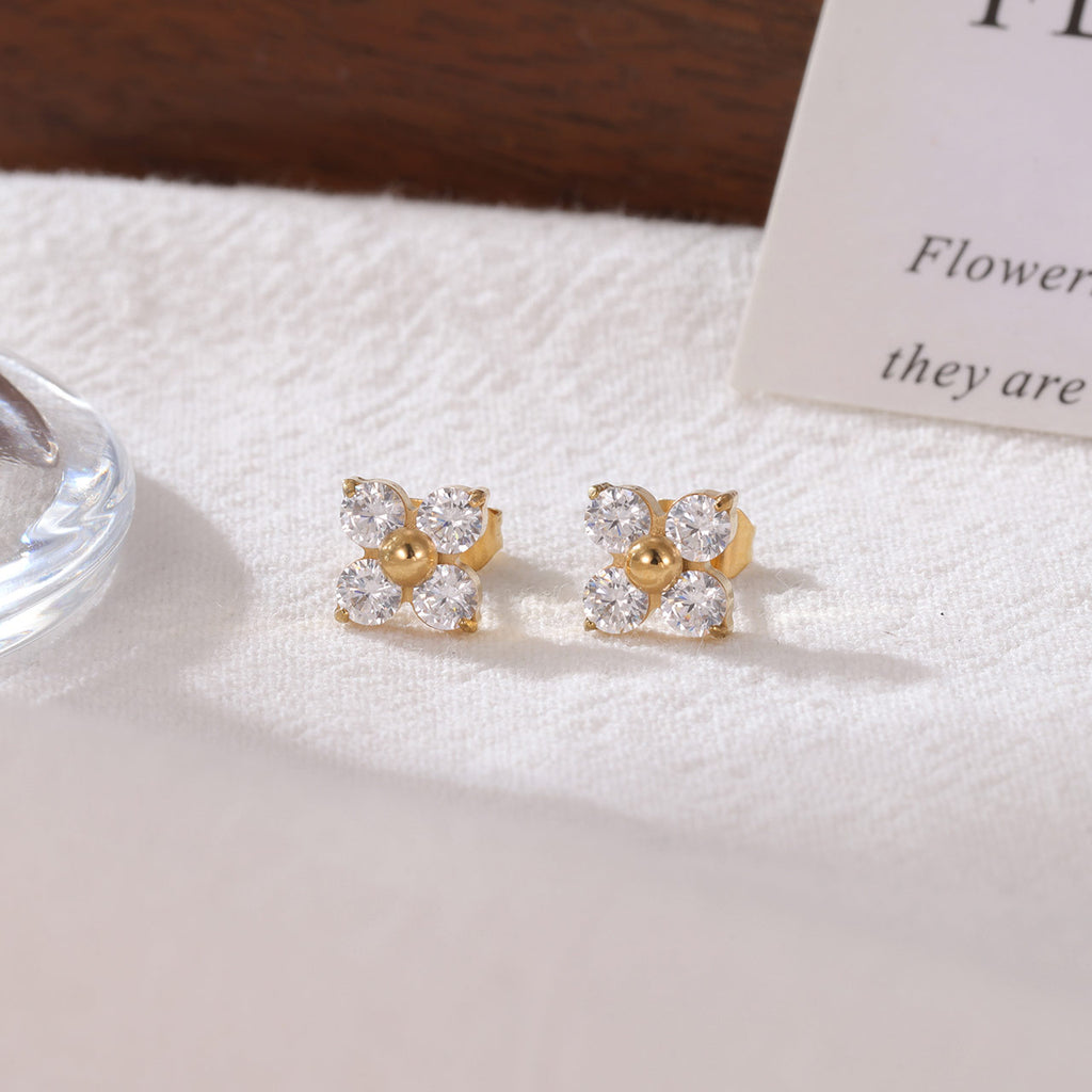 Clover Studs