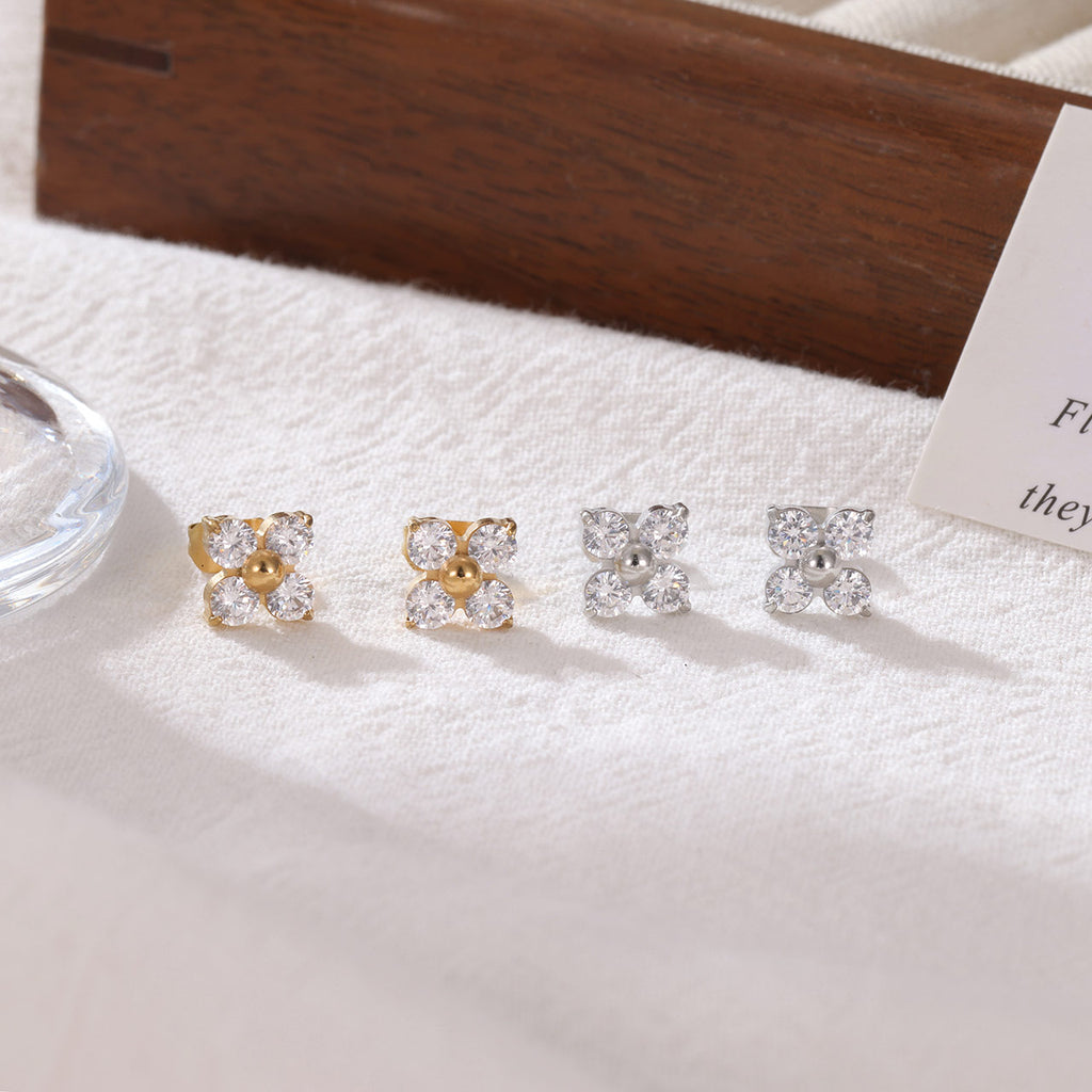 Clover Studs