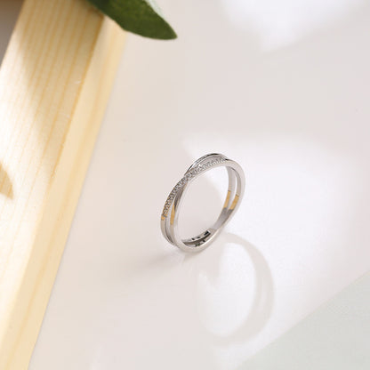 Crossover Ring