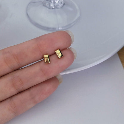 Gold Bar | Screw Ball Stud