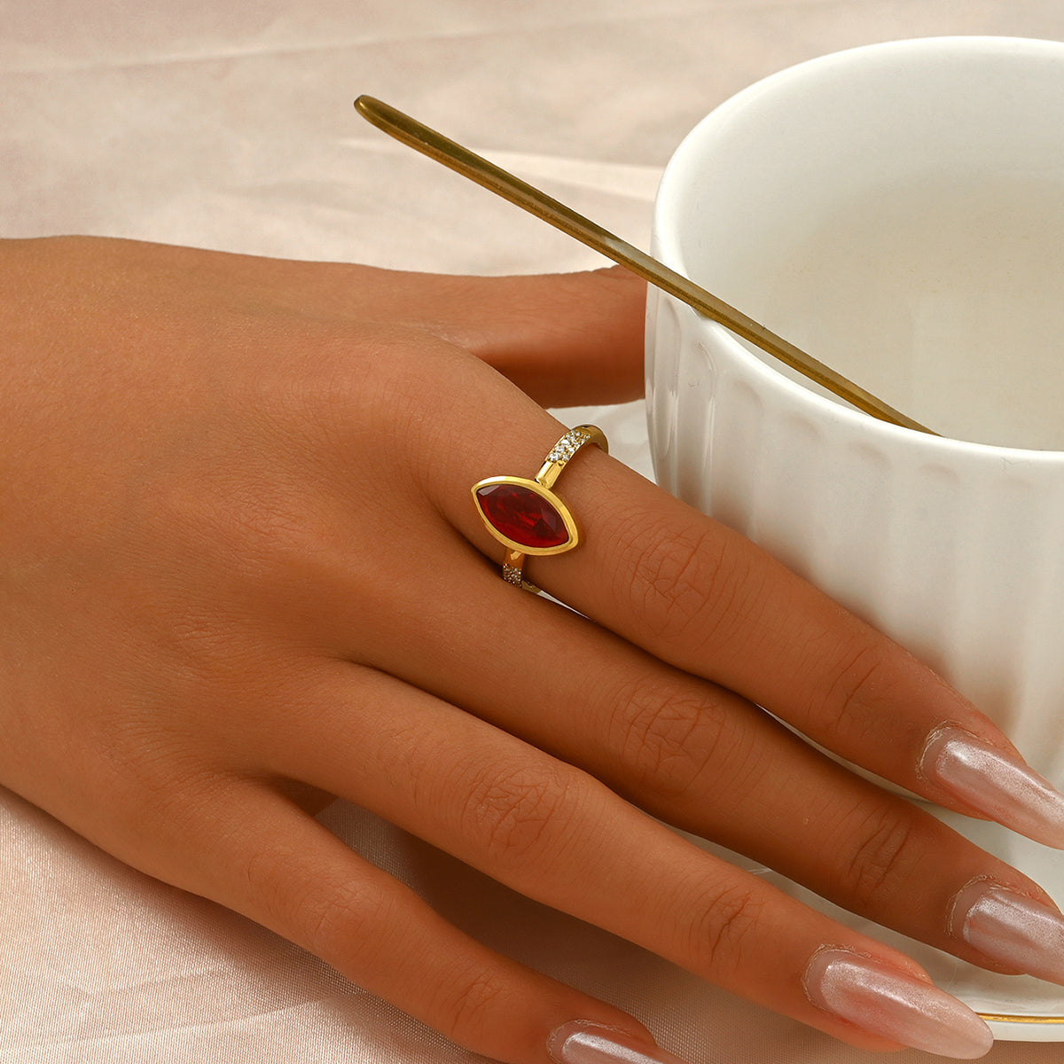 Scarlett Ring