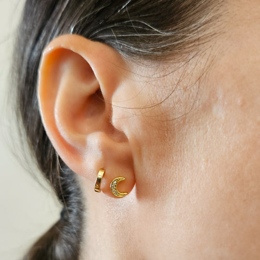 Moon Studs