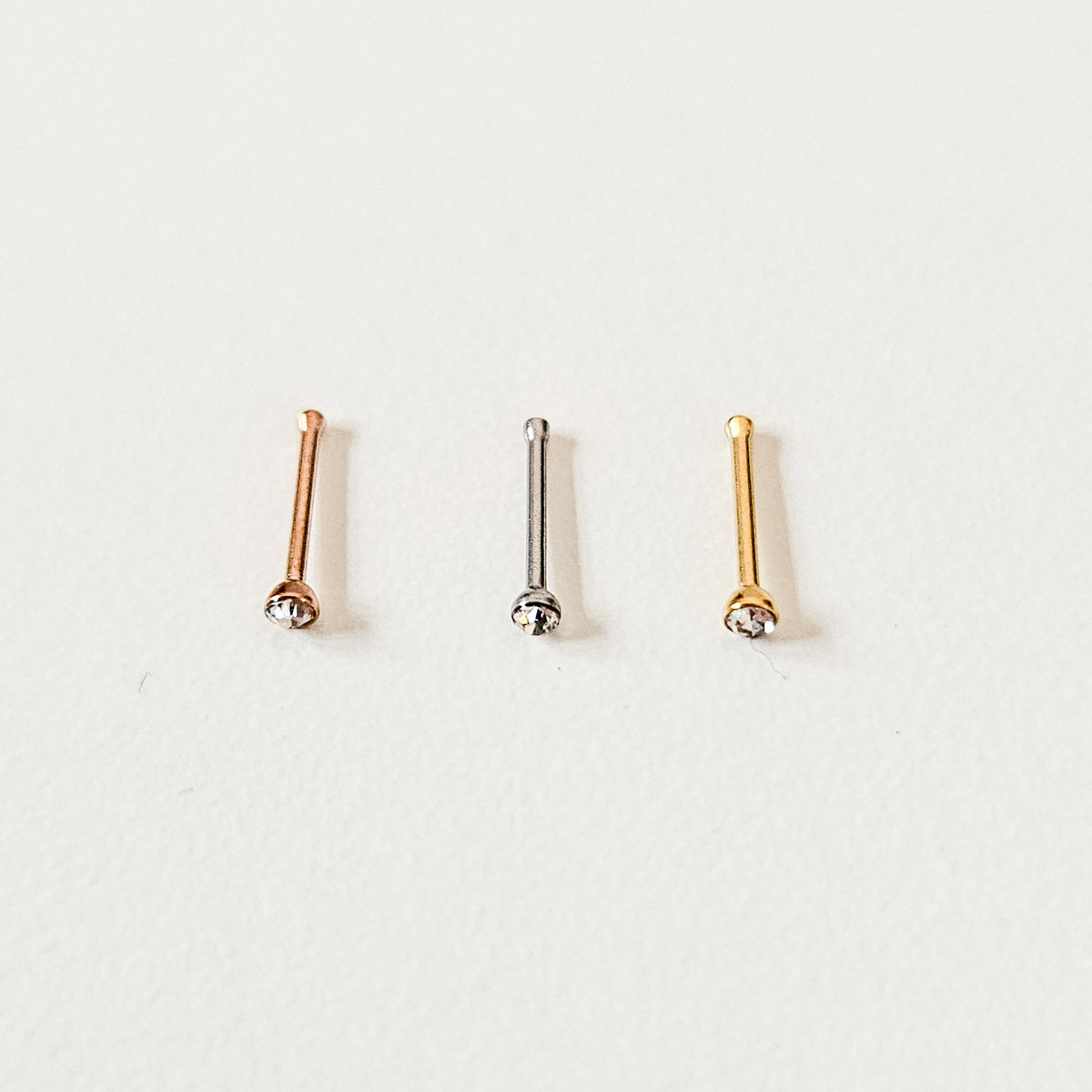 Tiny Diamante Bezel | Straight Nose Stud (1pc single)