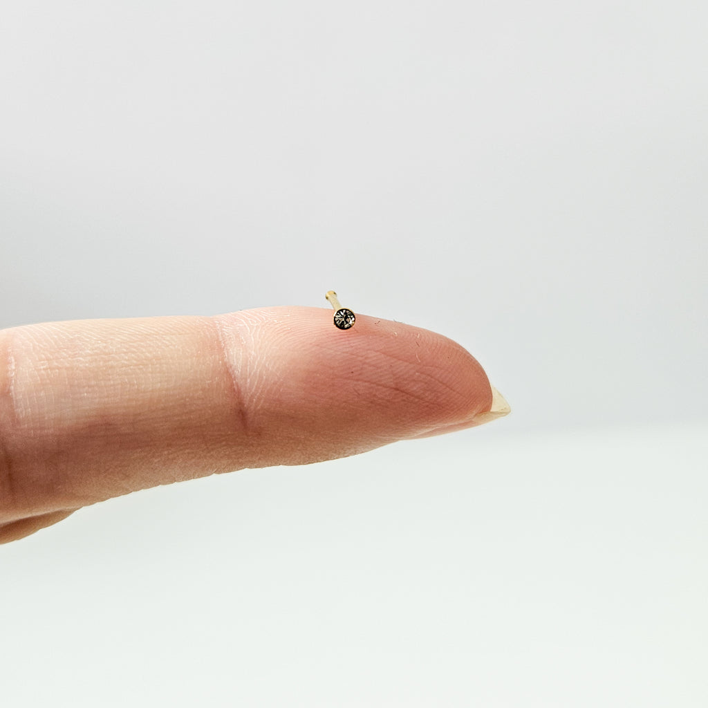 Tiny Diamante Bezel | Straight Nose Stud (1pc single)