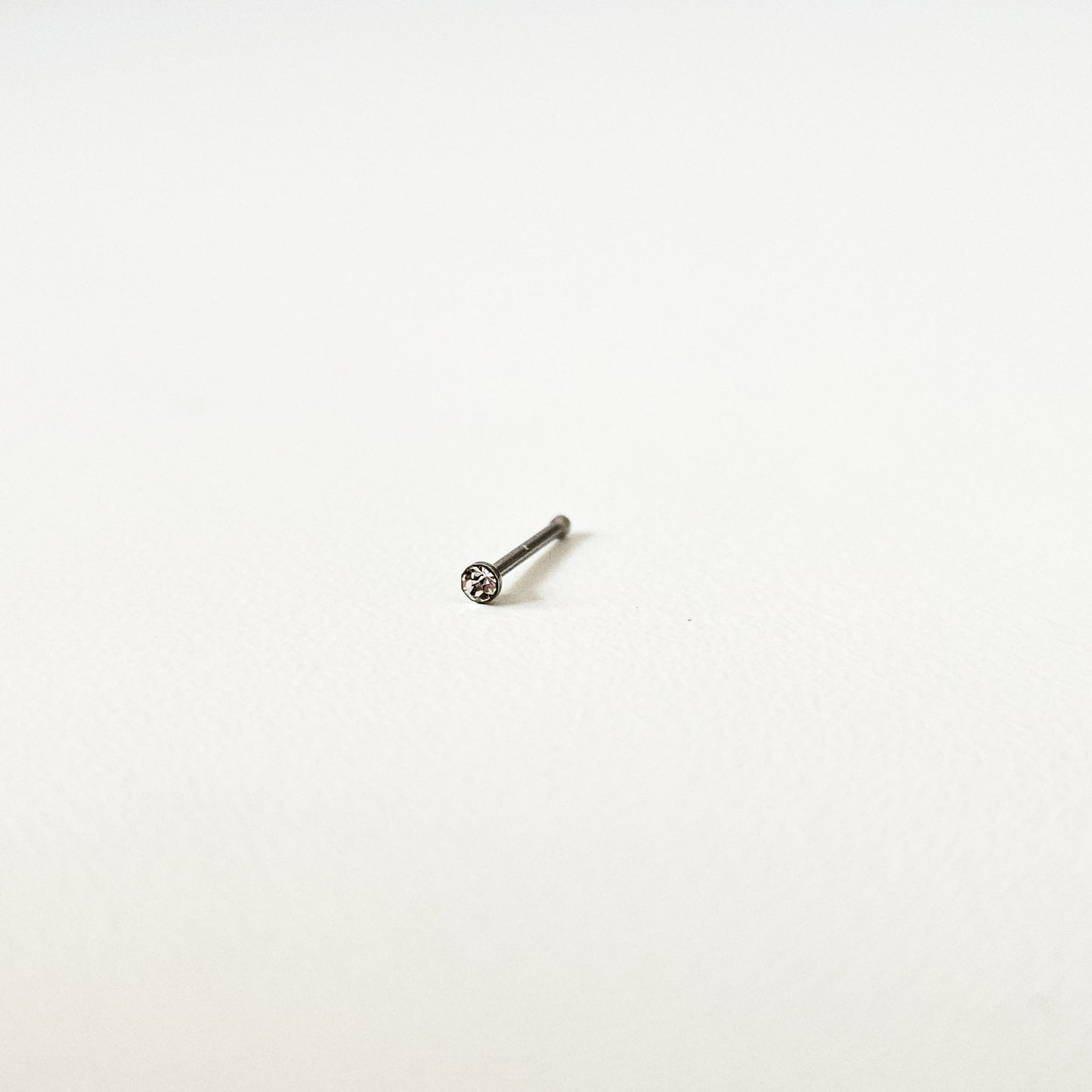 Tiny Diamante Bezel | Straight Nose Stud (1pc single)