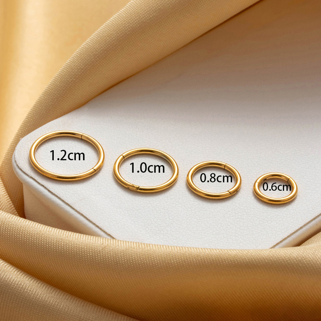 1.2mm | Stainless Steel Seamless Clicker Ring 16G Gauge