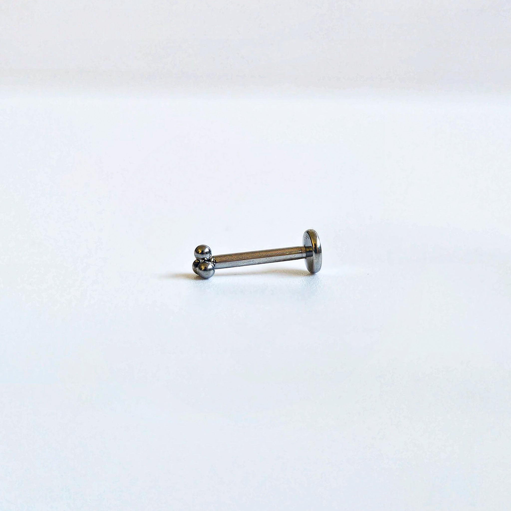 Three Little Dots | G23 Titanium Threadless Flat Back Stud 16G Gauge