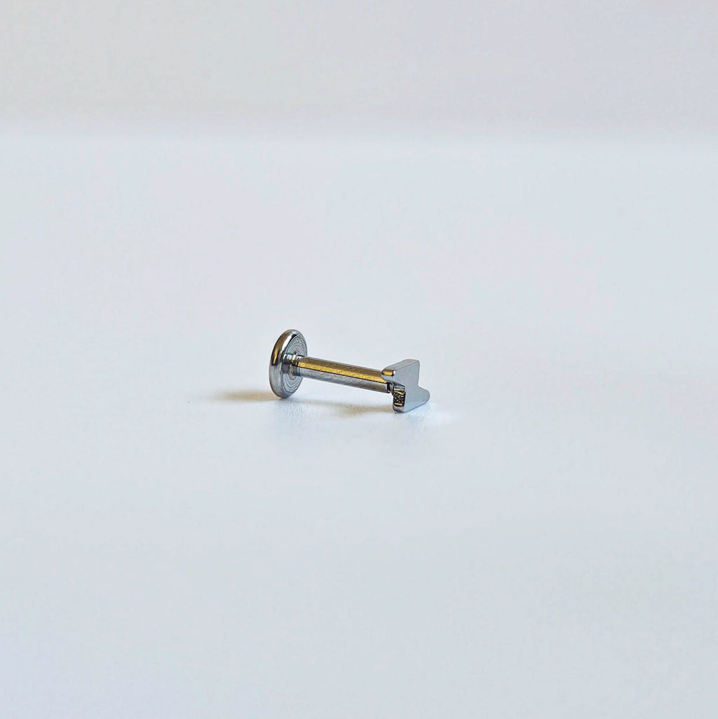 Flash | Stainless Steel Flat Back Stud