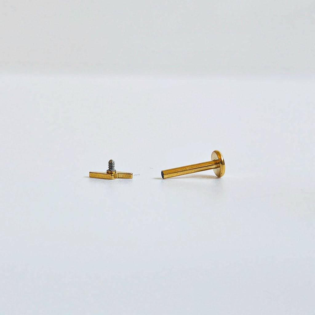 Flash | Stainless Steel Flat Back Stud