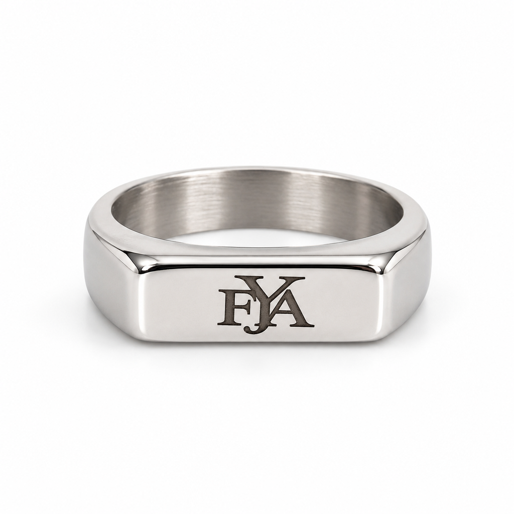 Jules Signet Ring