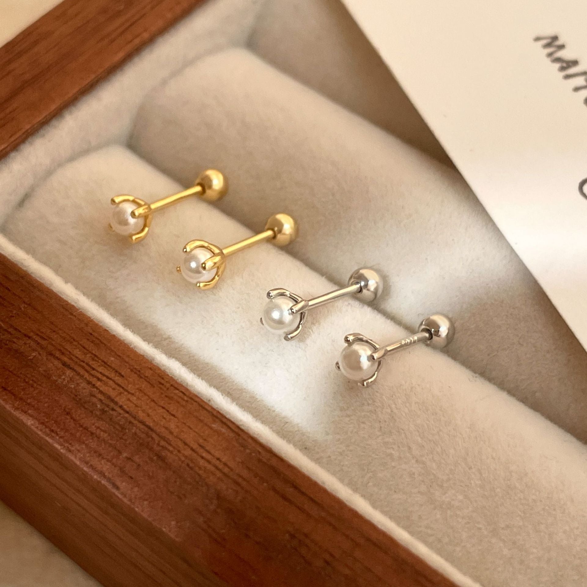 Little Pearl | Sterling Silver Screw Ball Stud