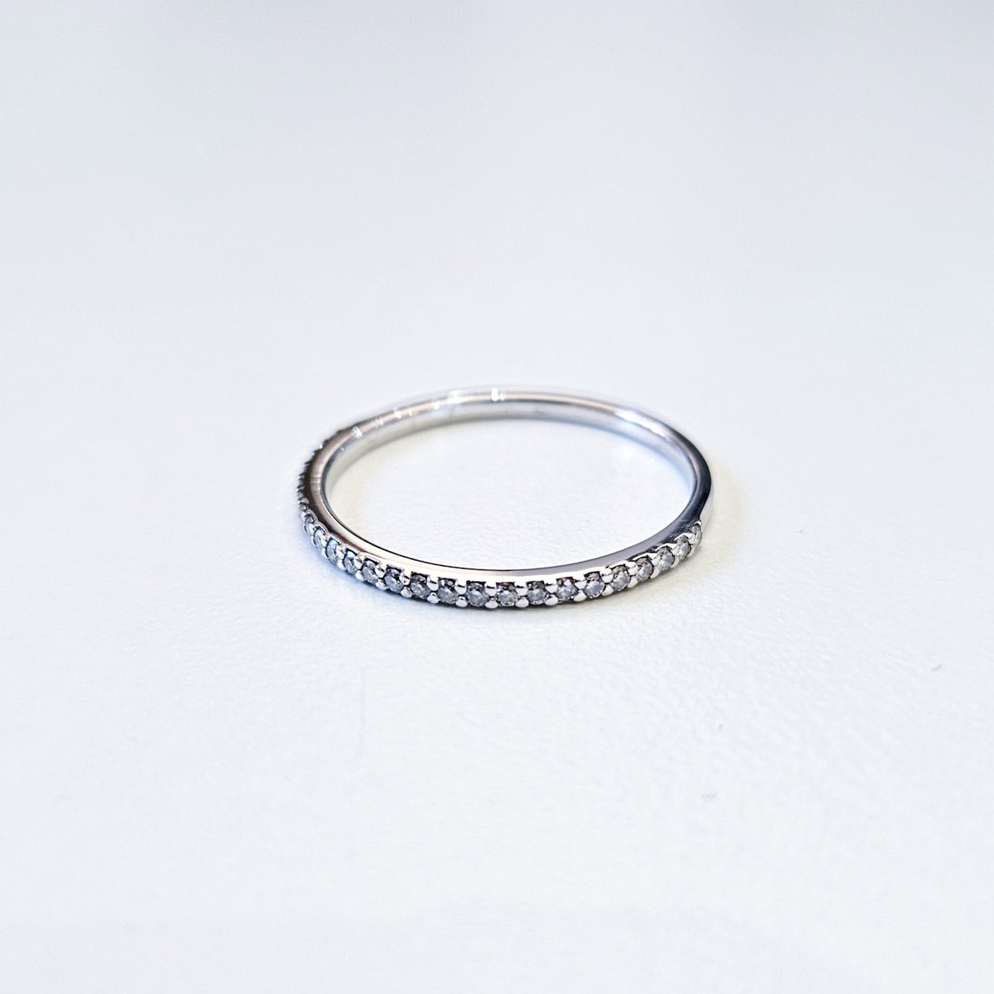 Micropavé Half Eternity Band