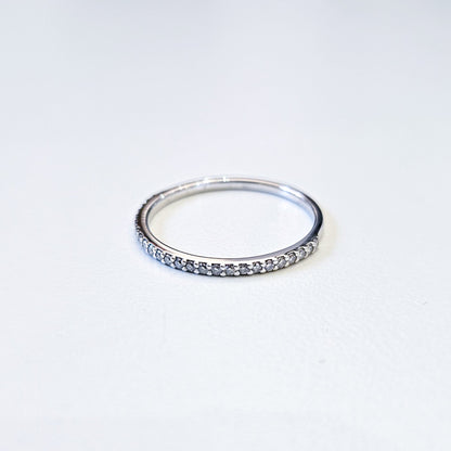 Micropavé Half Eternity Band