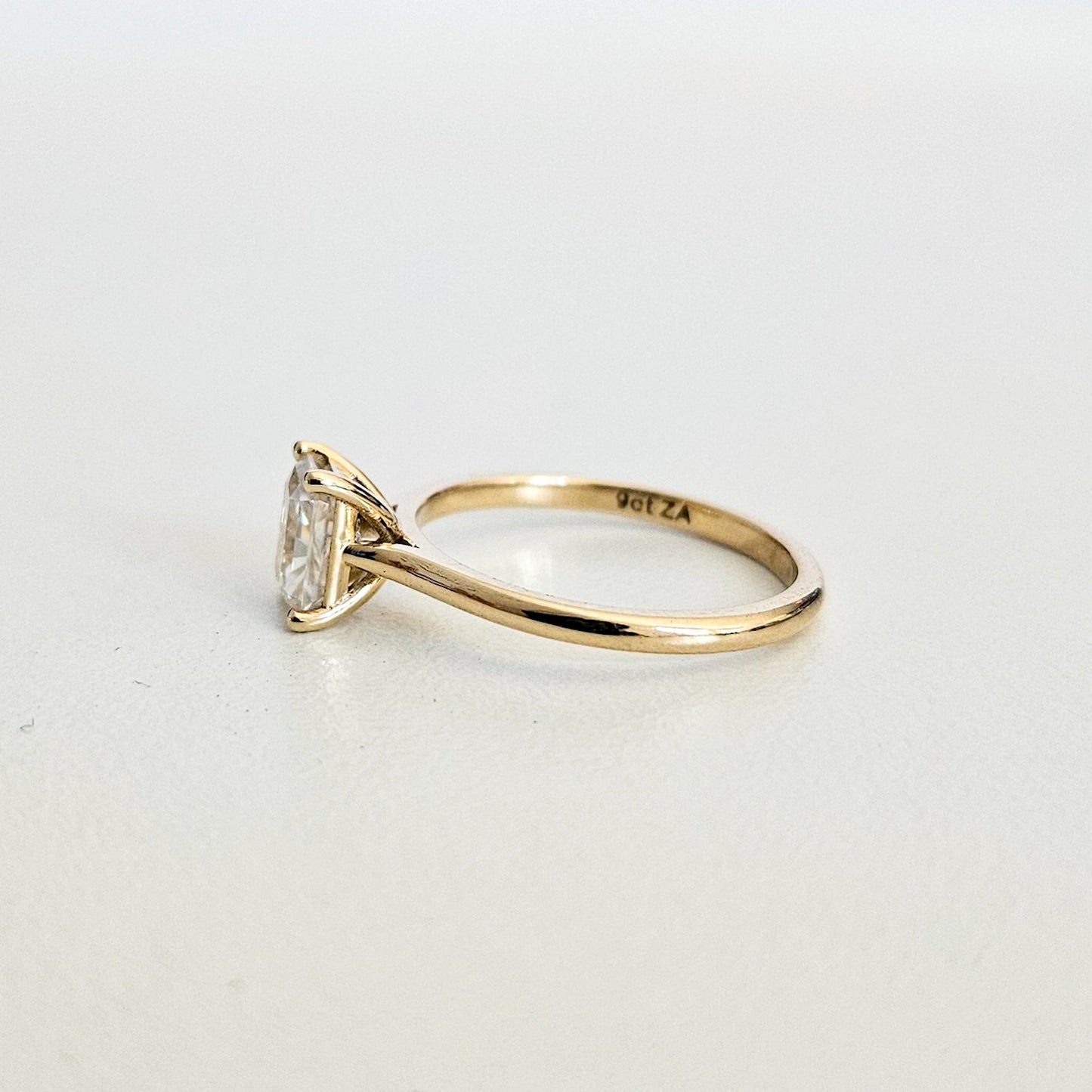 Minimalist Radiant Cut Solitaire Ring