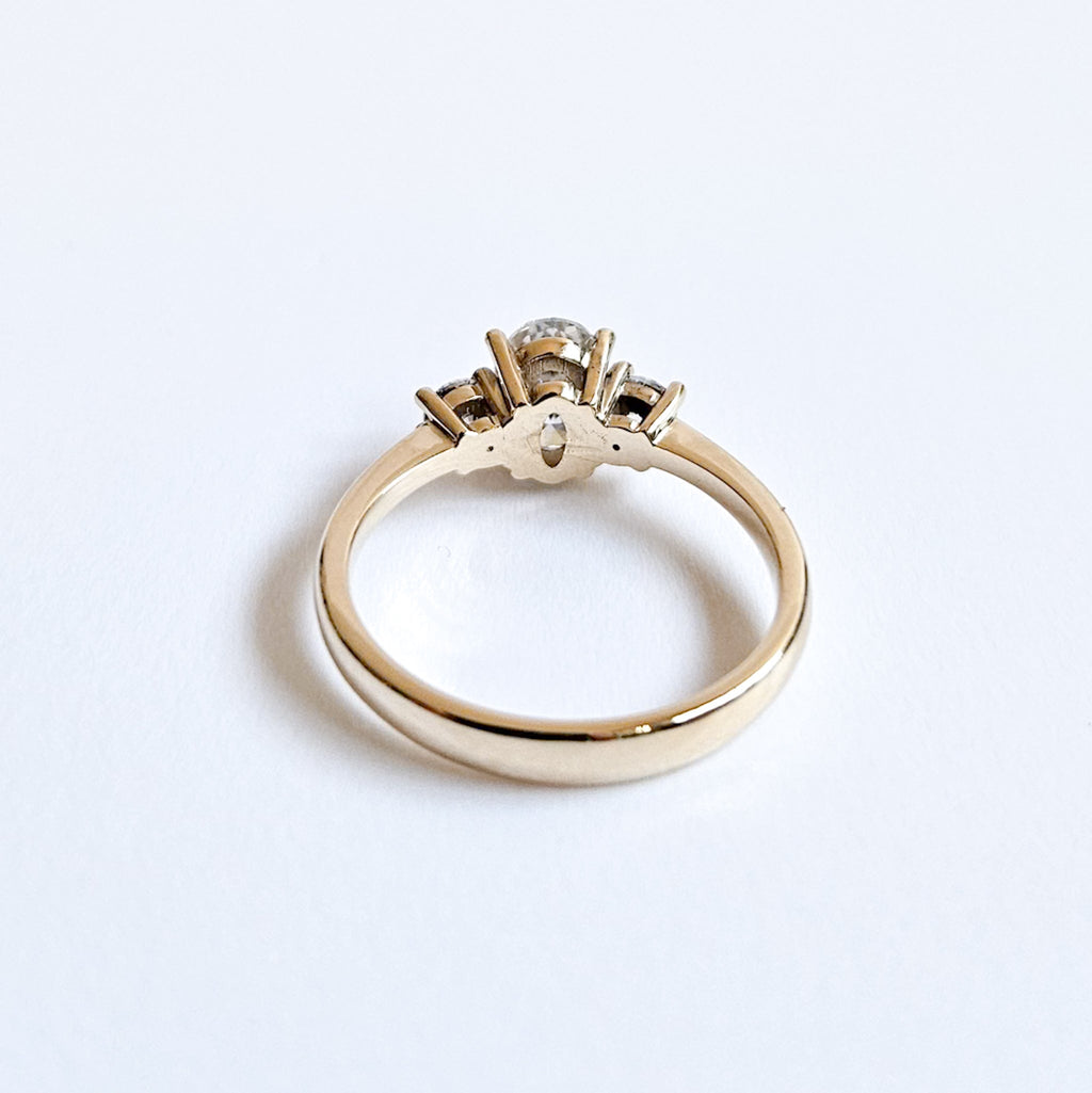 Three Stone Round and Oval Ring