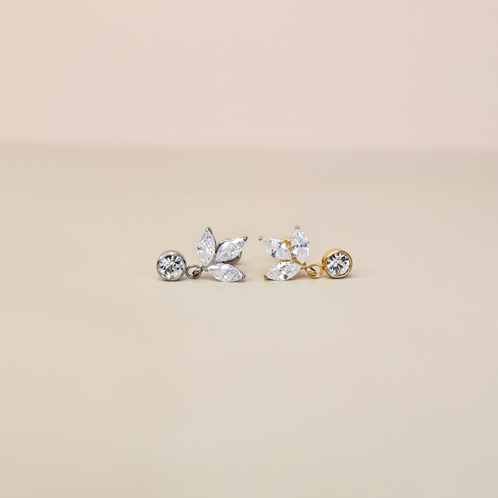 Iris | G23 Titanium Flat Back Stud