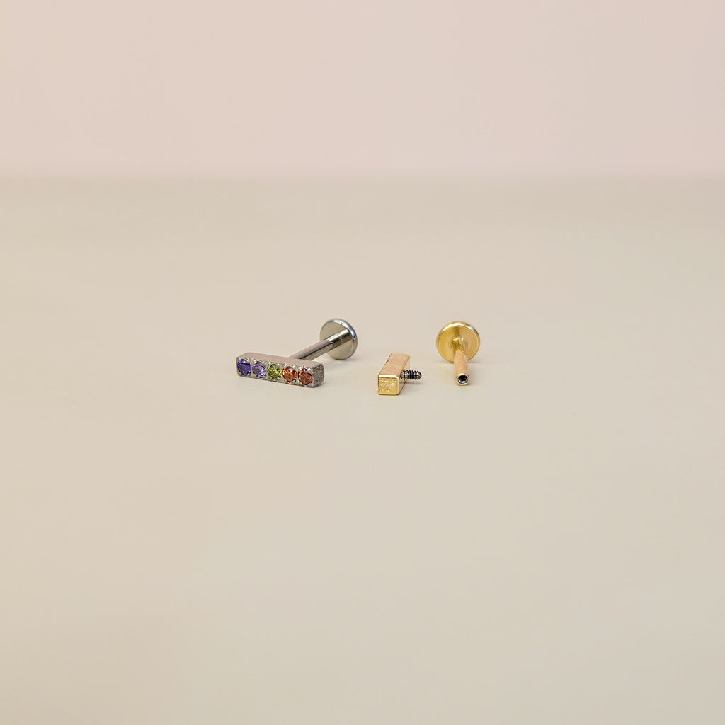 Rainbow Bar | G23 Titanium Flat Back Stud