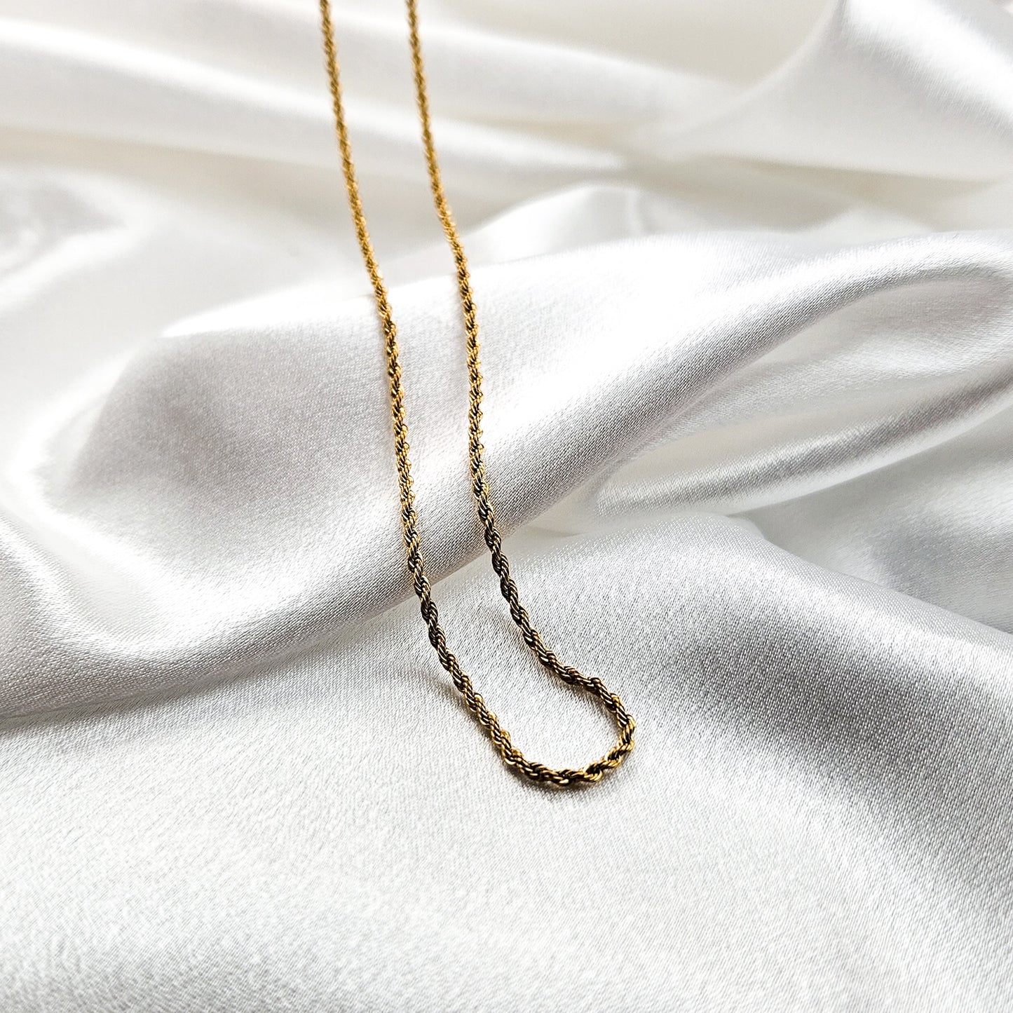 60cm Twisted Chain Necklace