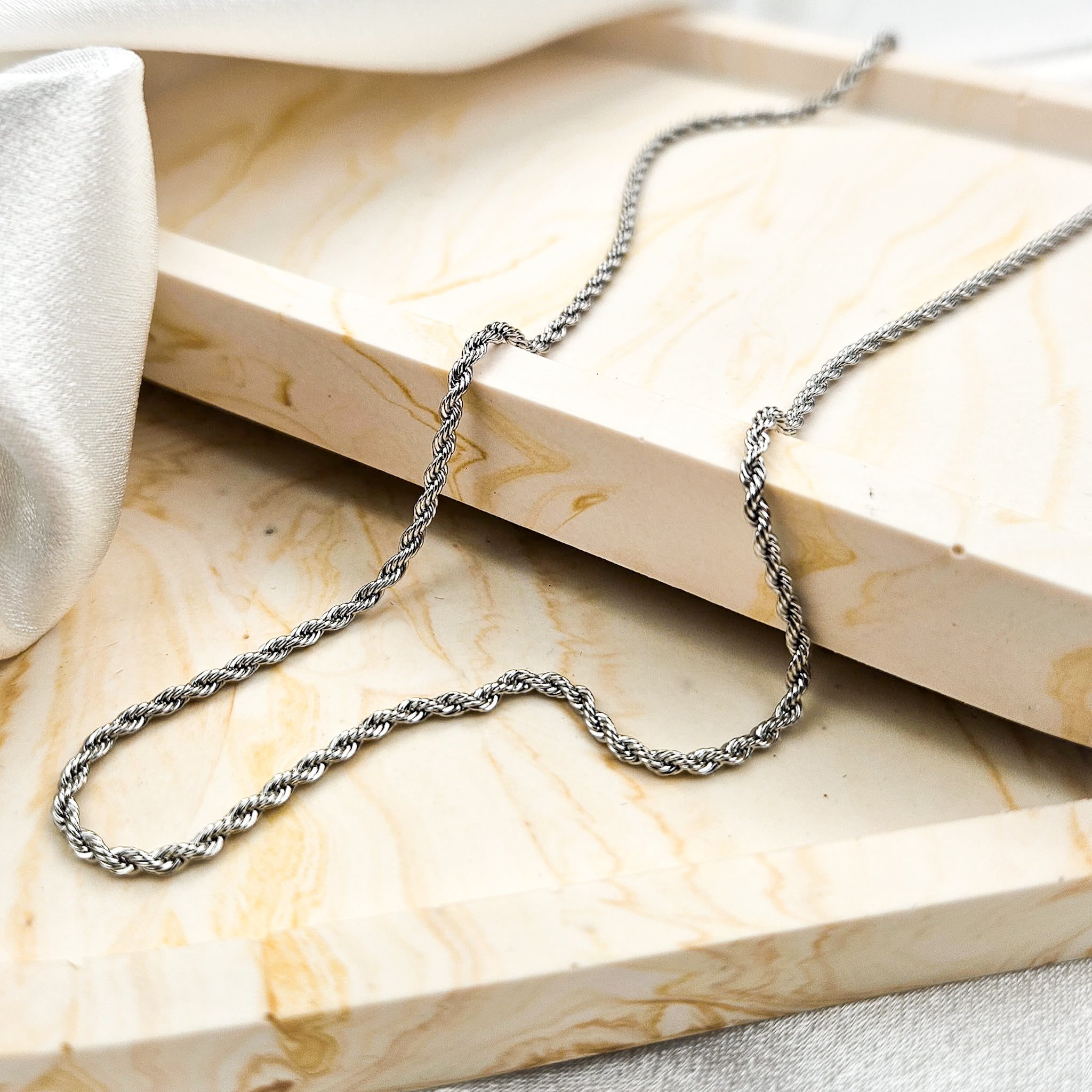 50cm Twisted Chain Necklace – James Jewellery 50cm Twisted Chain Necklace – James Jewellery