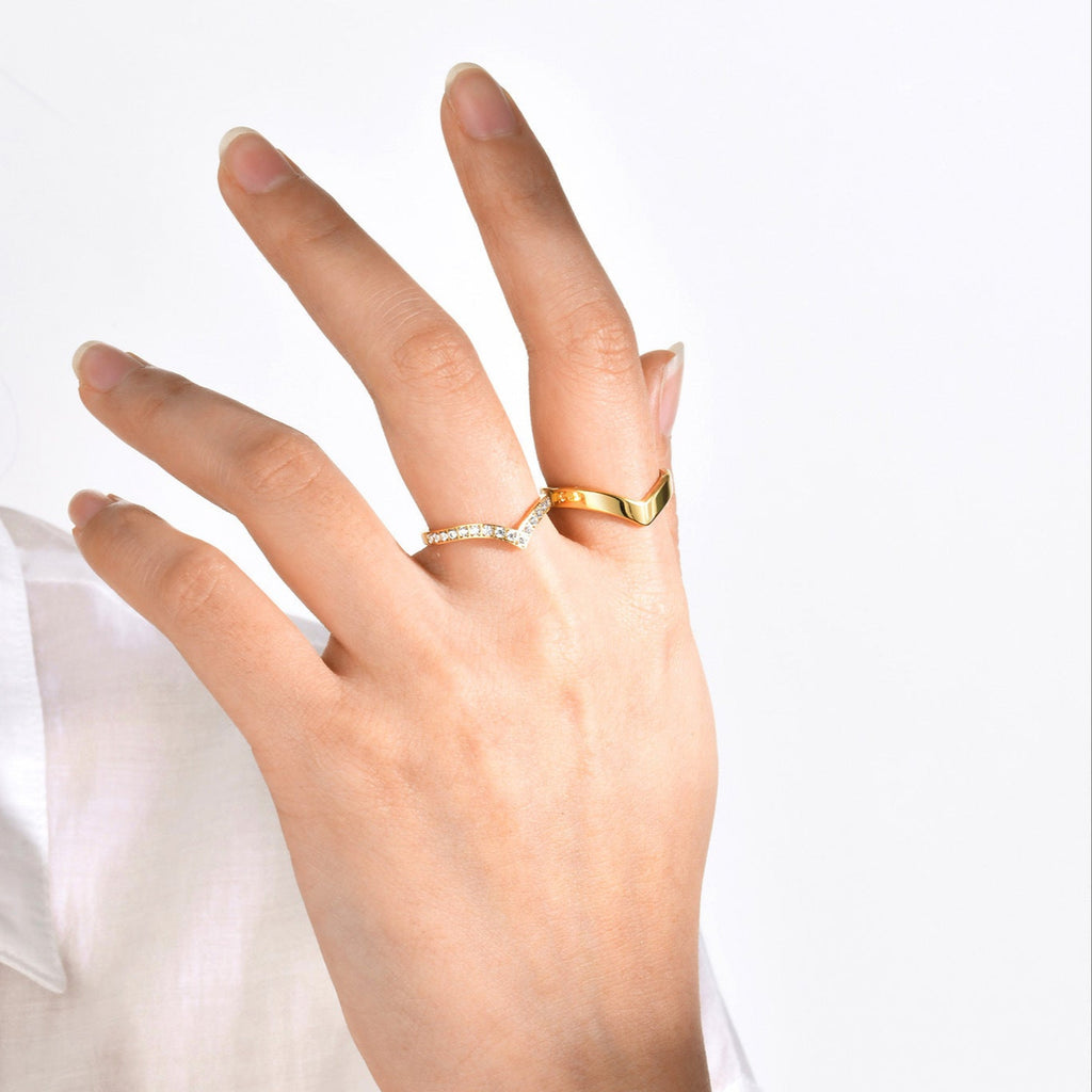 V Ring