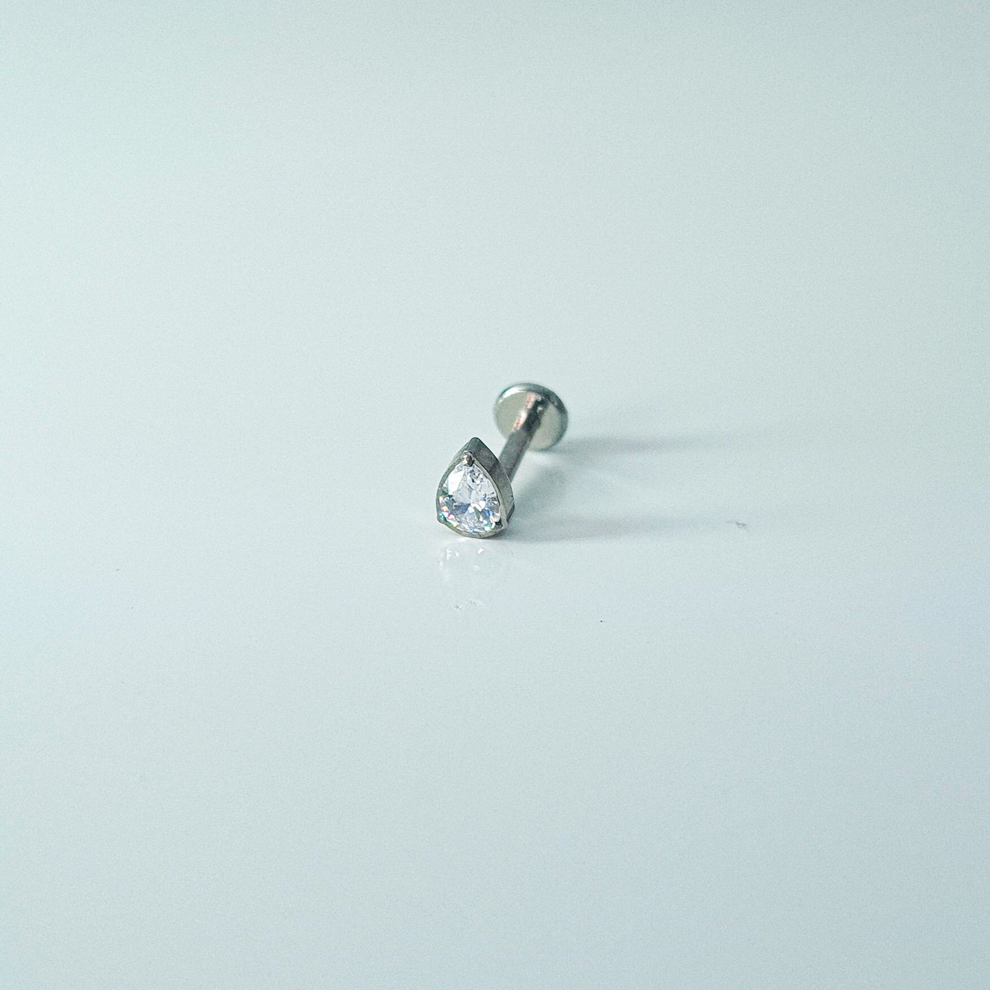 Teardrop | Flat Back Stud