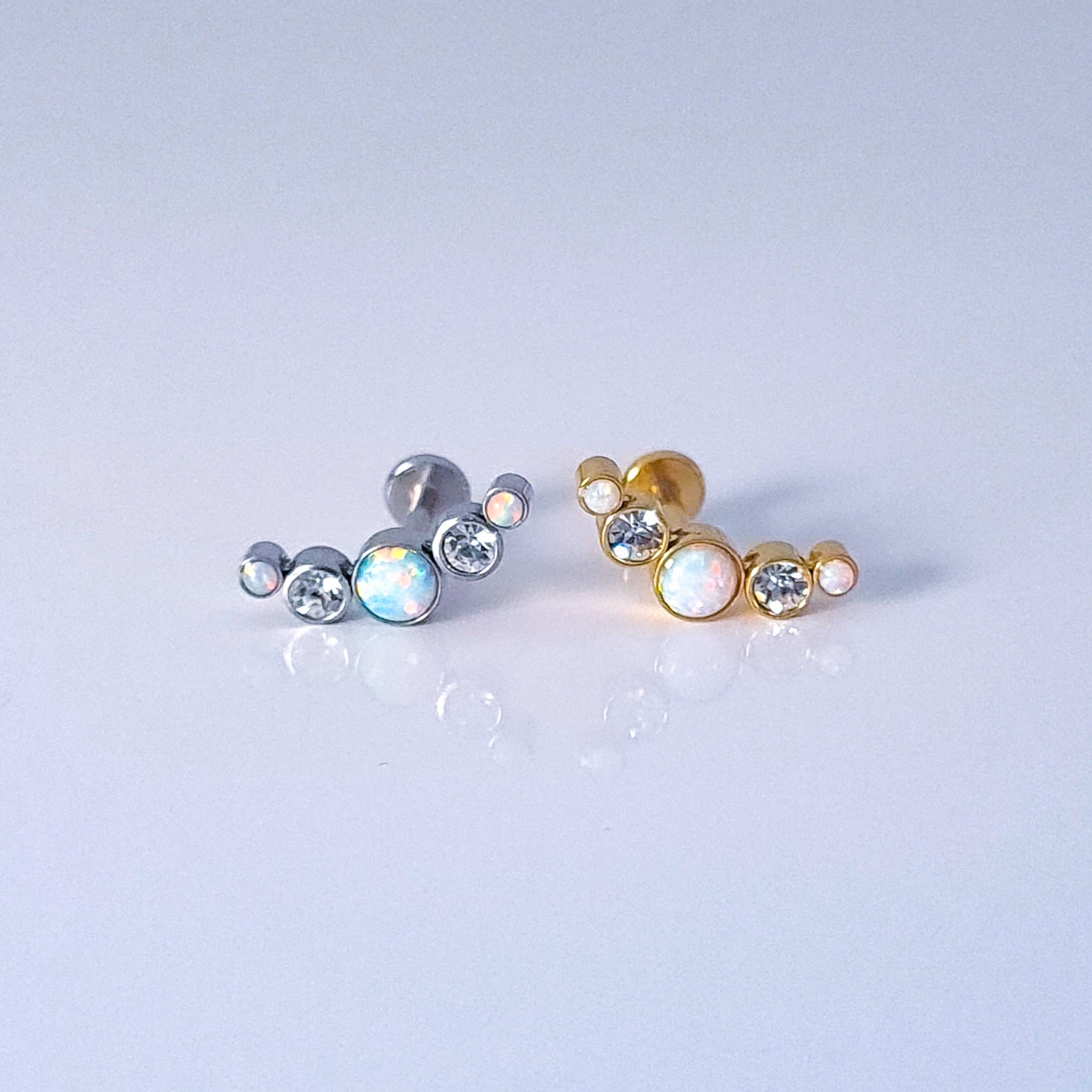 White Opal Curvy | G23 Titanium Flat Back Stud