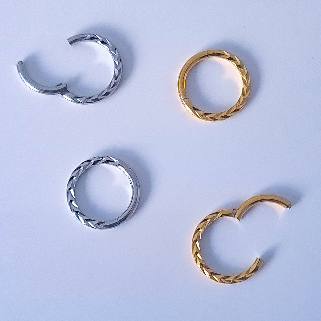 1.2mm Chevron | Stainless Steel Seamless Clicker Ring 16G Gauge