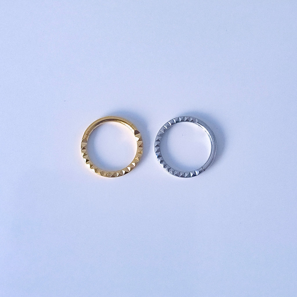 1.2mm Geometric | G23 Titanium Seamless Clicker Ring 16G Gauge
