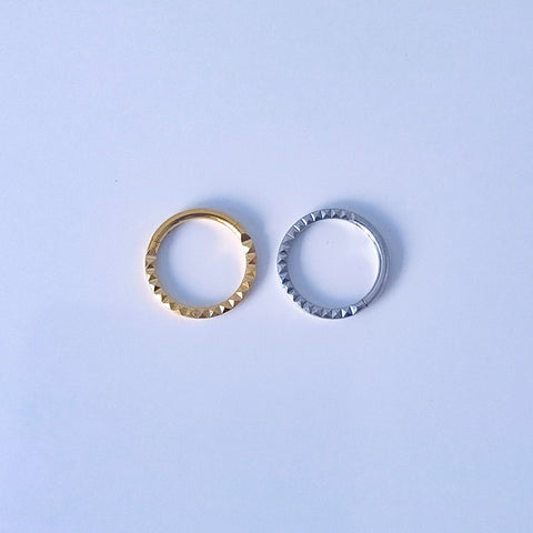 1.2mm Geometric | G23 Titanium Seamless Clicker Ring 16G Gauge